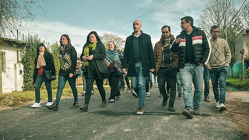 Beto Ramil recorrió nuevas calles pavimentadas en las localidades de Garín y Matheu Sin Titulo 8 1