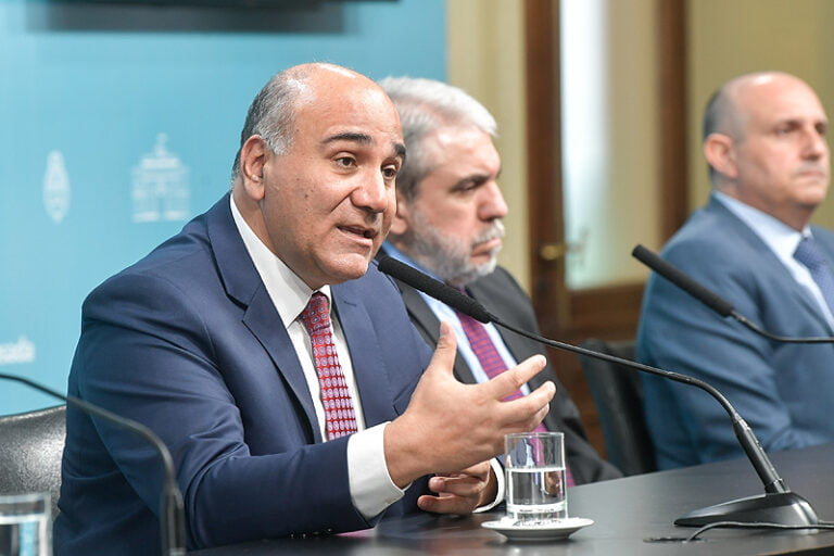 MANZUR REU GABINETE CONF PRENSA JGM9886IS 768x512
