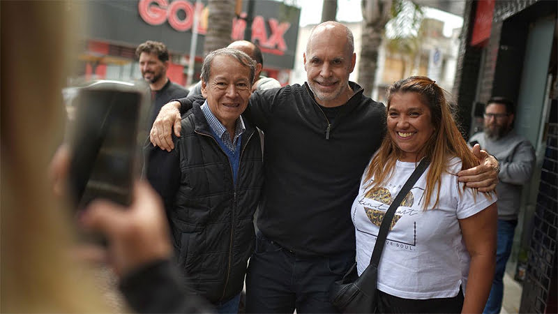 Rodríguez Larreta recorrió Isidro Casanova y San Justo para escuchar a vecinos y comerciantes Sin Titulo 1 5