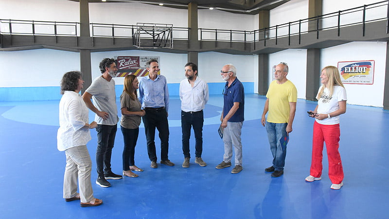 Fernando Moreira y Gabriel Katopodis recorrieron las obras del Centro Cultural y Deportivo Peretz Fernando Moreira Y Gabriel Katopodis Recorrieron Las Obras Del Club Peretz