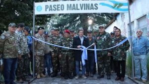 San Miguel homenajeó a los héroes de Malvinas con un gran show de Jairo Veteranos Y Jaime Mendez Inauguraron El Paseo Malvinas 300x169