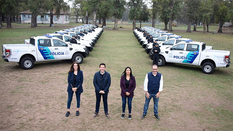 Malvinas Argentinas: Se realizó la entrega de 20 patrulleros a la Policía de la provincia de Buenos Aires Sin Titulo 2 4