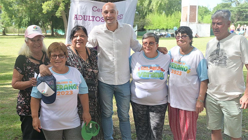 Más de 450 vecinos y vecinas participan esta temporada de la colonia de verano para adultos mayores de Escobar Sin Titulo 2 4