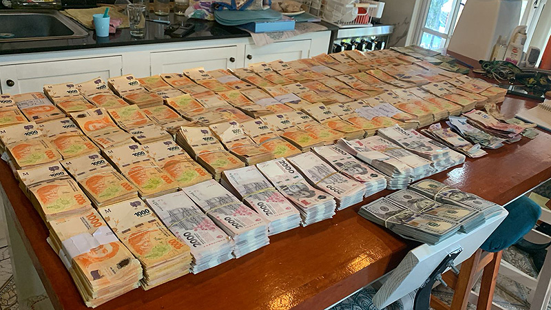 Prefectura secuestró un cargamento de neumáticos contrabandeados en Campana Descubiertas 6