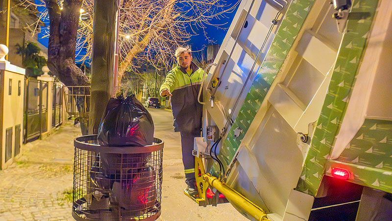 Cuidar la ciudad es tarea de todos: San Fernando recomienda sacar la basura de 19 a 21 horas, todos los días menos los sábados 2 Recoleccion De Residuos Basura San Fernando Municipio