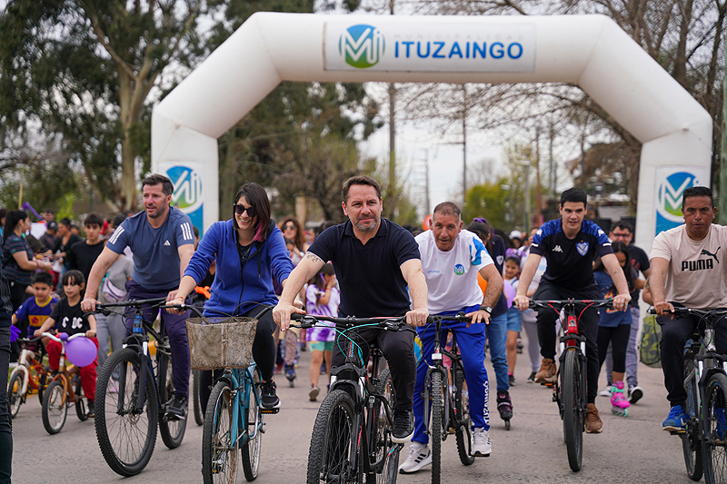 San Alberto se llenó de bicicletas en la tercera pedaleada del año Bicicleteada San Alberto 2