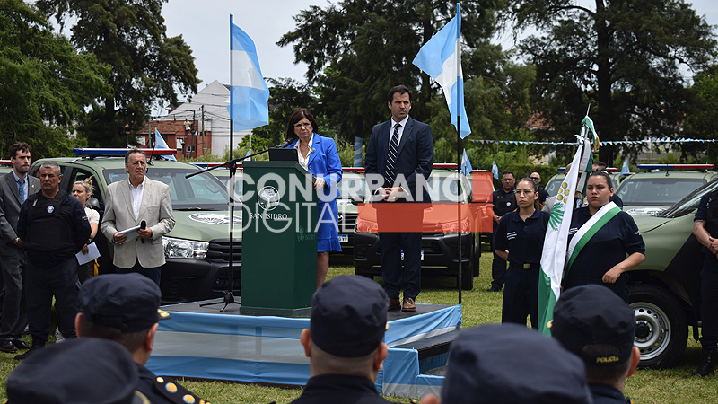 Ramón Lanús presentó, junto a Patricia Bullrich, 33 nuevos patrulleros para reforzar la seguridad de San Isidro Bullrich Y Lanus