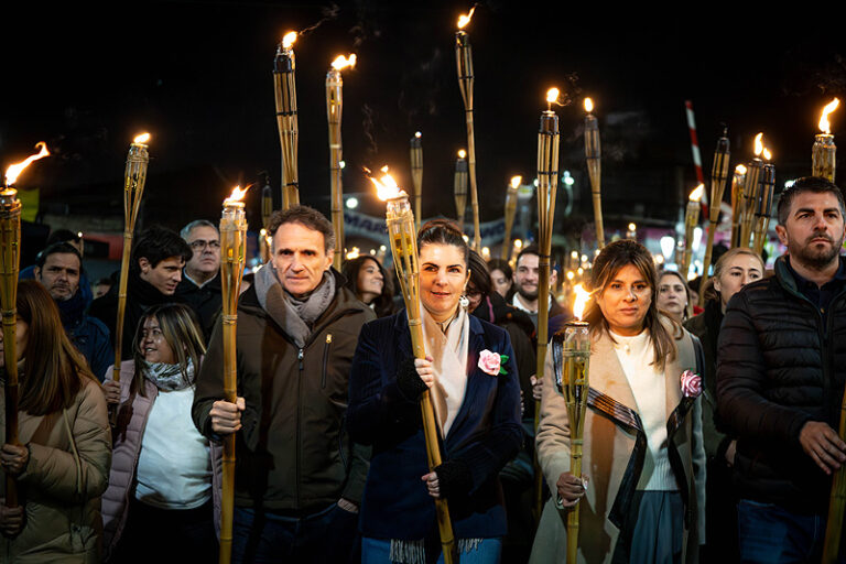 Mariel Fernández: “¿Para qué queremos ocupar un lugar en las listas si no es para pelear por los derechos del pueblo argentino?” evita capitana cristina libre 072