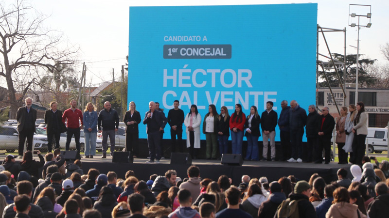 Jaime Méndez y Héctor Calvente presentaron el partido vecinal Primero San Miguel Presentacion Del Partido Vecinal Primero San Miguel