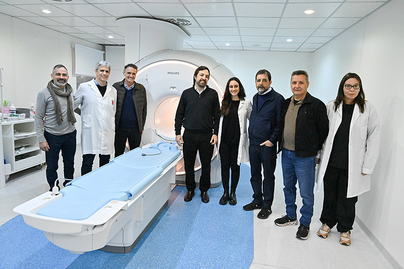moreira, kreplak y katopodis presentaron nuevo equipamiento para el hospital eva perón de san martín