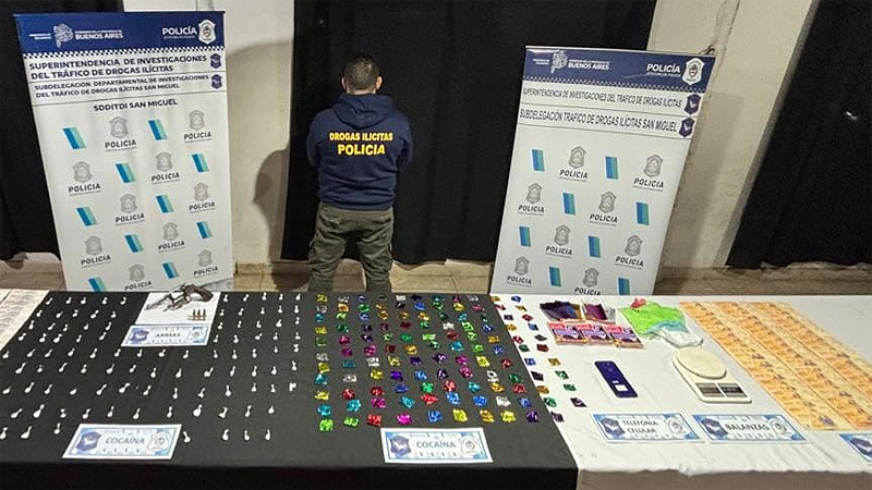Allanamiento en la ciudad de Grand Bourg: Cinco aprehendidos por drogas y tenencia de armas sin título 12