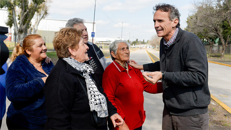 Katopodis: "Las vecinas y vecinos de Malvinas tienen la oportunidad de reafirmar con el voto si quieren que las obras no se paren" sin título 7