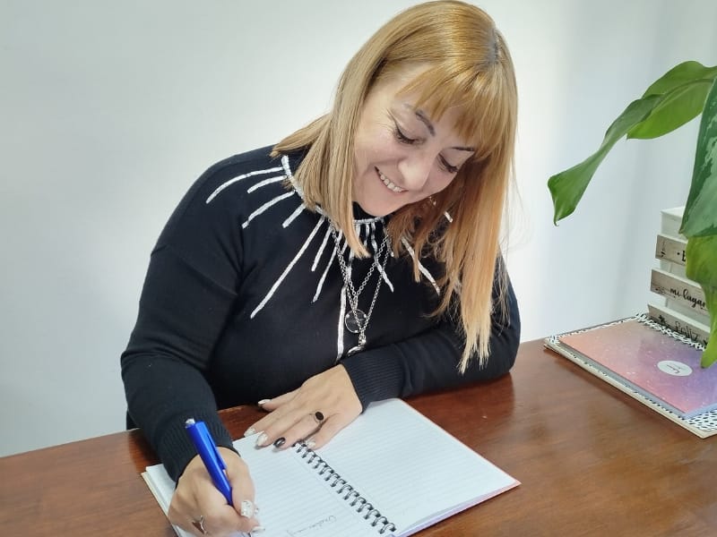 Analía Mairano: Una voz vecinal para el Concejo Deliberante whatsapp image 2025 08 15 at 14.21.21 (1)