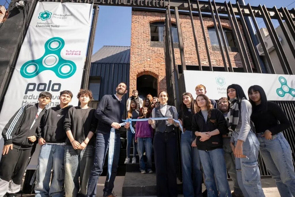 whatsapp image 2025 08 22 at 09.01.33