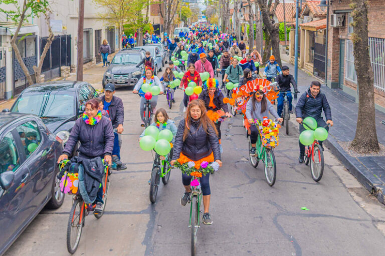 Una multitud de familias disfrutaron la tradicional bicicleteada de San Fernando 2 bicicleteada 2025 san fernando