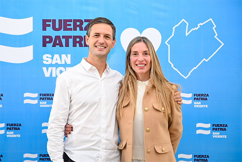 Triunfo categórico de Fuerza Patria en San Vicente sin título 15