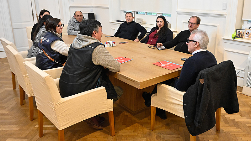 Zamora formalizó un convenio con Confederación Argentina de Trabajadores Cooperativos Asociados sin título 2