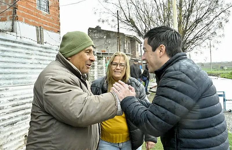 Avanzan las pavimentaciones en el barrio Rodríguez de Grand Bourg sin título 5
