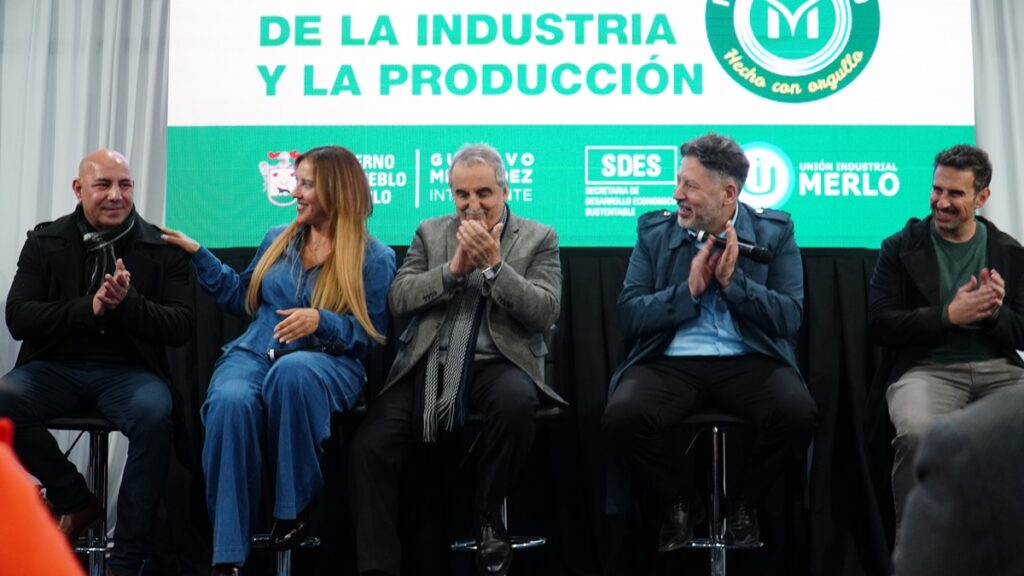 wado de pedro guillermo moreno expo hecho en merlo (11)