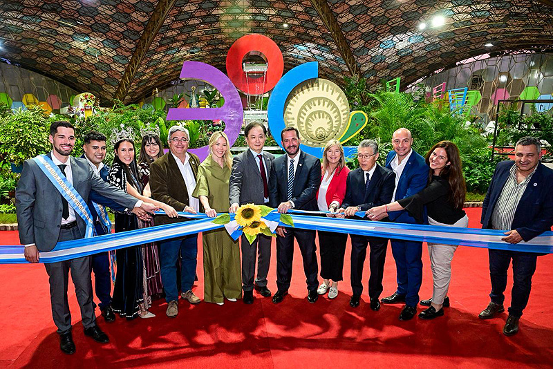 7eb8460e 7669 4d74 b036 83c3d54b3b49