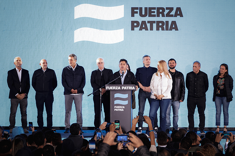 Tras la derrota, Kicillof llamó a seguir trabajando para “construir una alternativa que le muestre a nuestro pueblo que hay otro camino” ar77478 (2)