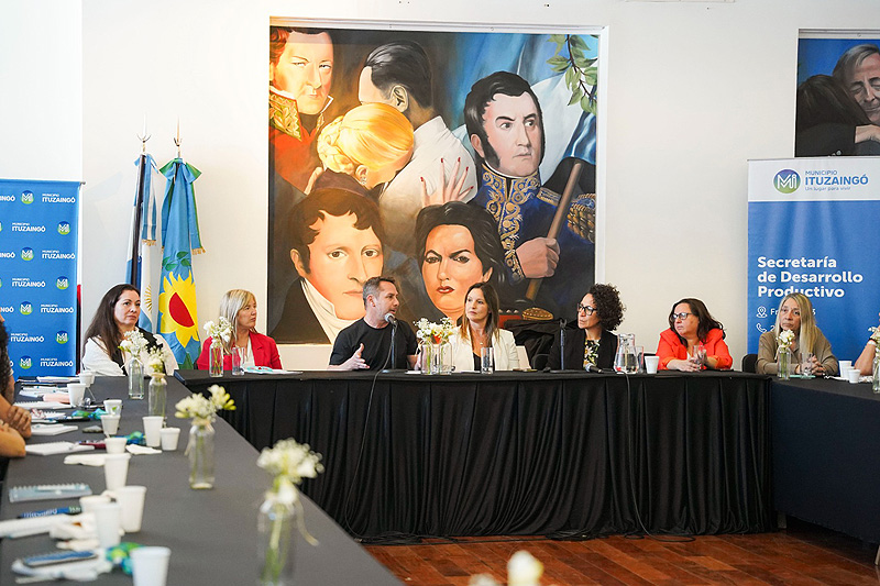 impulsando lazos entre mujeres emprendedoras (2)