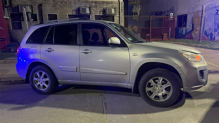 Morón en sus horas más críticas: Un policía que trabajaba como DiDi liquidó a un delincuente sin título 1