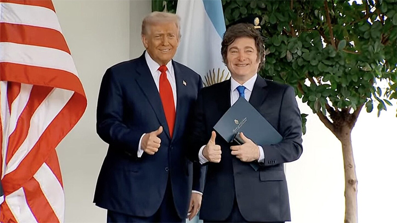 Trump se metió en la campaña electoral: Condicionó la ayuda económica de Estados Unidos a la Argentina al triunfo del espacio de Milei sin título 1