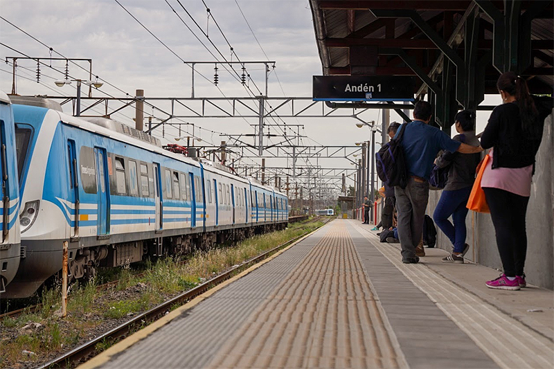 Se habilitó la plataforma 1 de Kosteki y Santillán, y la estación de Avellaneda ya tiene todos sus andenes adaptados sin título 12