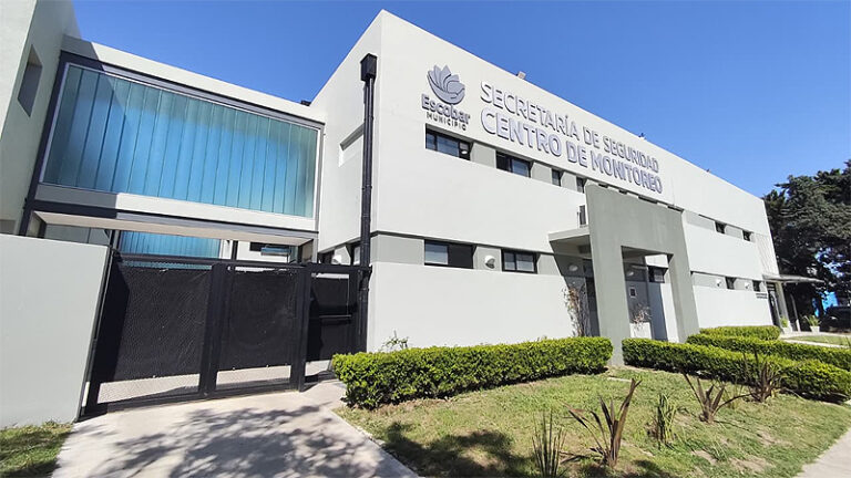 Cómo funciona el renovado Centro de Monitoreo municipal de Escobar sin título 12