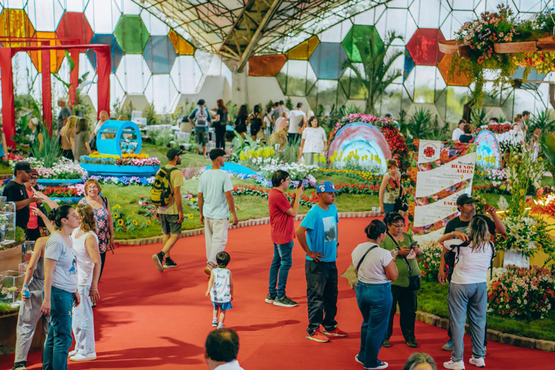 El día del partido de Escobar se pasa del 8 al 9 de octubre: Será un finde extra large, con entrada gratis a la Fiesta Nacional de la Flor asueto 2