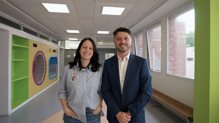 "Pensar la escuela hoy es animarse a innovar”: Soledad Martínez lanzó el nuevo episodio del podcast “¡Presente!” sin título 12