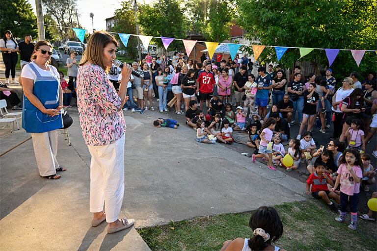 El Jardín Maternal y de Infantes "Portal de Belén" celebró una feria barrial en compañía de autoridades del Municipio de Tigre sin título 2