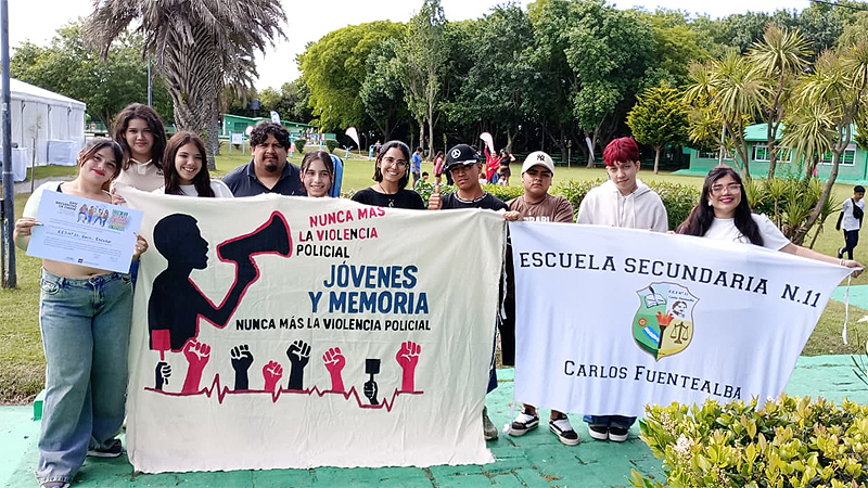 Escobar presente en el encuentro de cierre del programa “Jóvenes y memoria” sin título 5