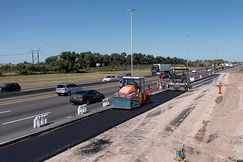 El gobierno provincial invierte 348 millones de pesos en 900 kilómetros de obras de Autopistas de Buenos Aires dji 0042