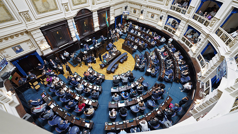 Diputados aprobó modificaciones que agilizan el régimen de adopción en la provincia de Buenos Aires sin título 11
