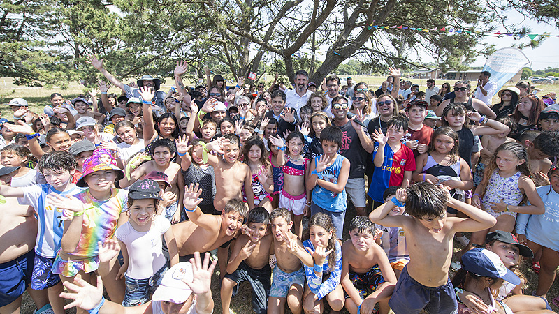 Kicillof dio inicio oficial al programa “Escuelas abiertas en verano” dsc8051