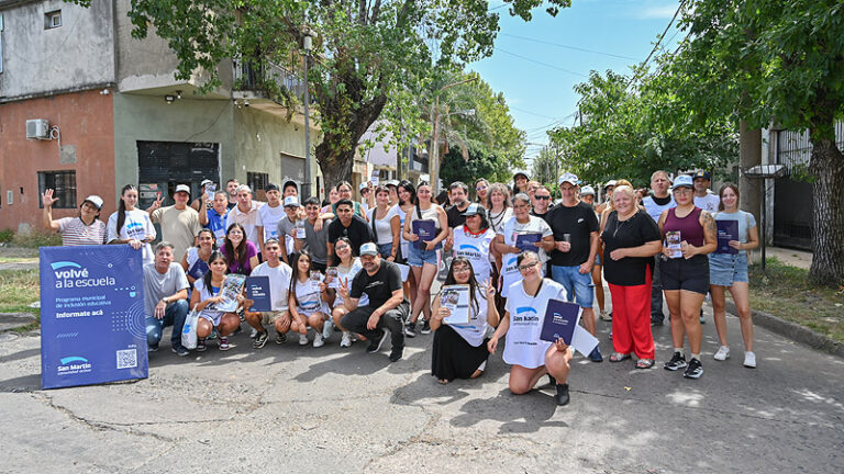 a través de este programa municipal, más de 24 mil personas lograron completar sus estudios primarios o secundarios