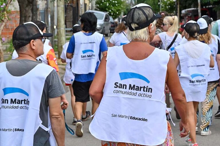más de 2.000 voluntarias y voluntarios recorrieron cada barrio, invitando a jóvenes y adultos a retomar sus estudios