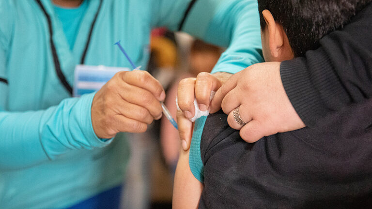 Moreno: Comenzó la segunda etapa de vacunación antigripal 1