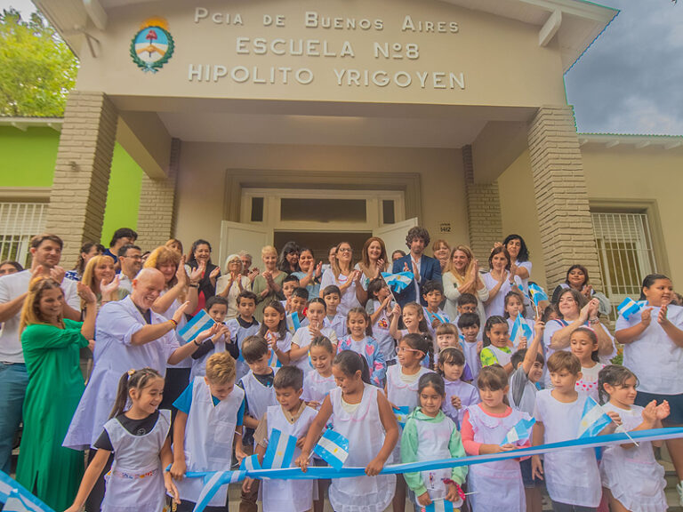 1 juan andreotti inauguro 7 escuelas