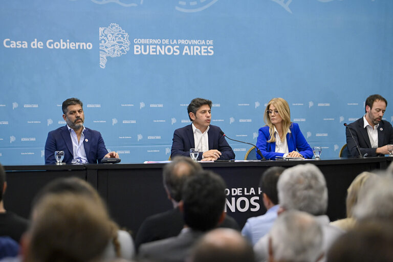 Kicillof: “Con menos recursos tenemos que dar respuestas a necesidades que crecen a medida que el gobierno nacional deserta de sus funciones” dsc8319