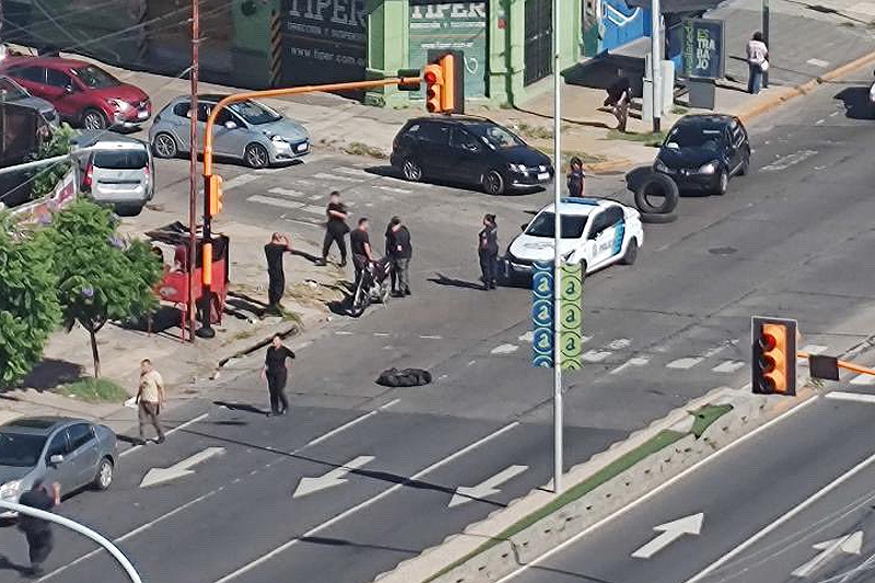Dos violentos intentos de robo en Avellaneda: En uno hirieron a un policía porteño, y en el otro liquidaron a un ladrón sin título 2