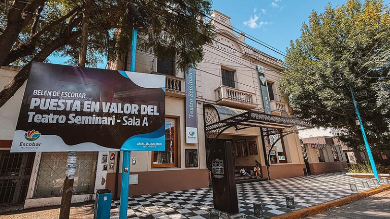 El Seminari se renueva: Cambio de butacas y puesta en valor de toda la histórica sala de Escobar whatsapp image 2026 03 10 at 15 07 43