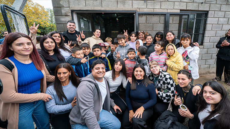 Mariel Fernández inauguró el Centro Cultural del barrio La Perla cc la perla 4