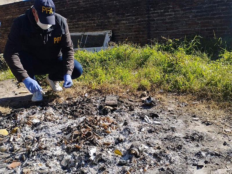 Policía Federal desarticuló una banda criminal que había montado una red de clínicas truchas en La Matanza y Ezeiza sin título 6