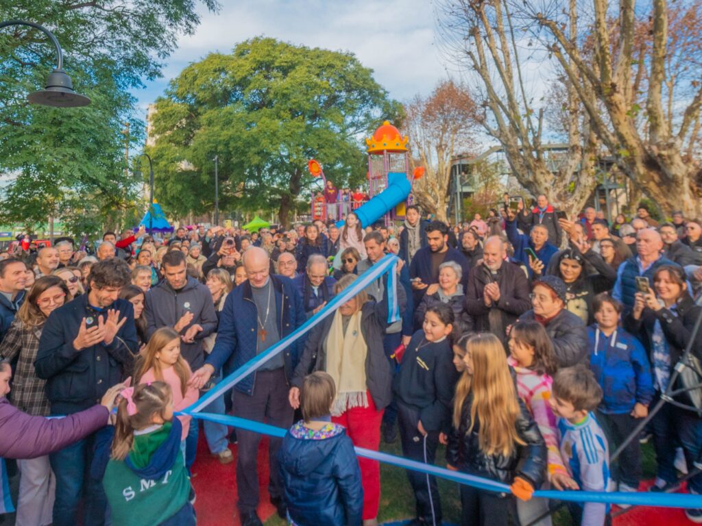 Juan Andreotti inauguró la Nueva Plaza “Padre Jorge Luis Lagazio” 1