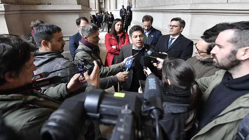 Kicillof participó de una nueva audiencia en la Corte Suprema por fondos adeudados por el gobierno nacional 1000459247
