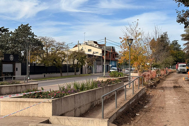 El Municipio de San Miguel amplía el Paseo Blasco Ibáñez con un nuevo pavimento paseo blasco ibáñez