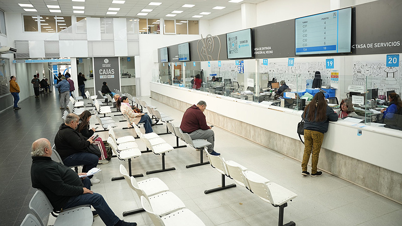 San Miguel lanzó una quita de hasta el 80 por ciento de intereses en deudas de tasas municipales salón belgrano de la municipalidad de san miguel
